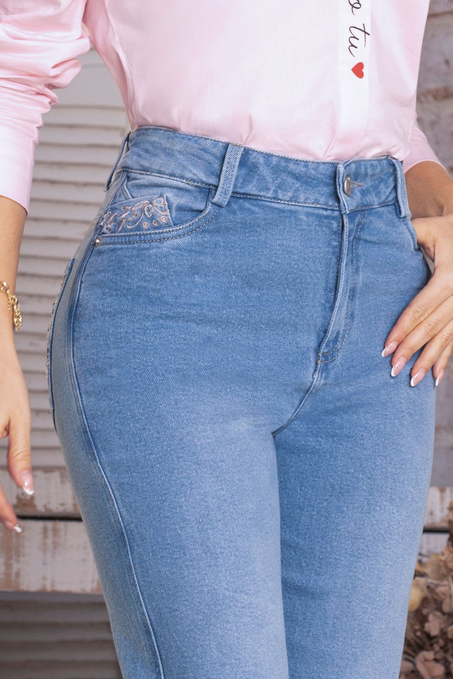 Jean Momfit Indigo Licrado Ref 2091